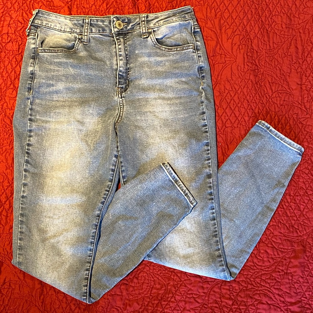 SO ultimate high rise jegging